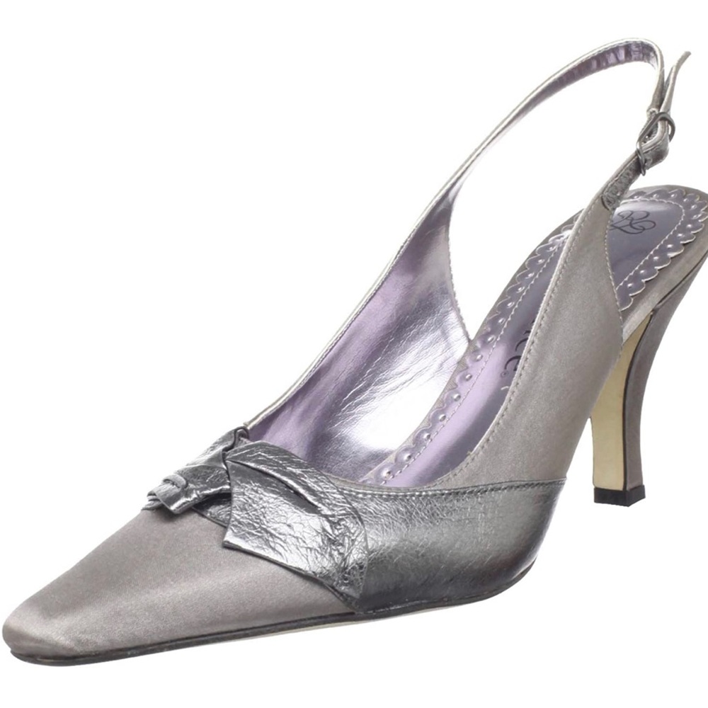 J.Renee women’s Garbo Slingback Pump
